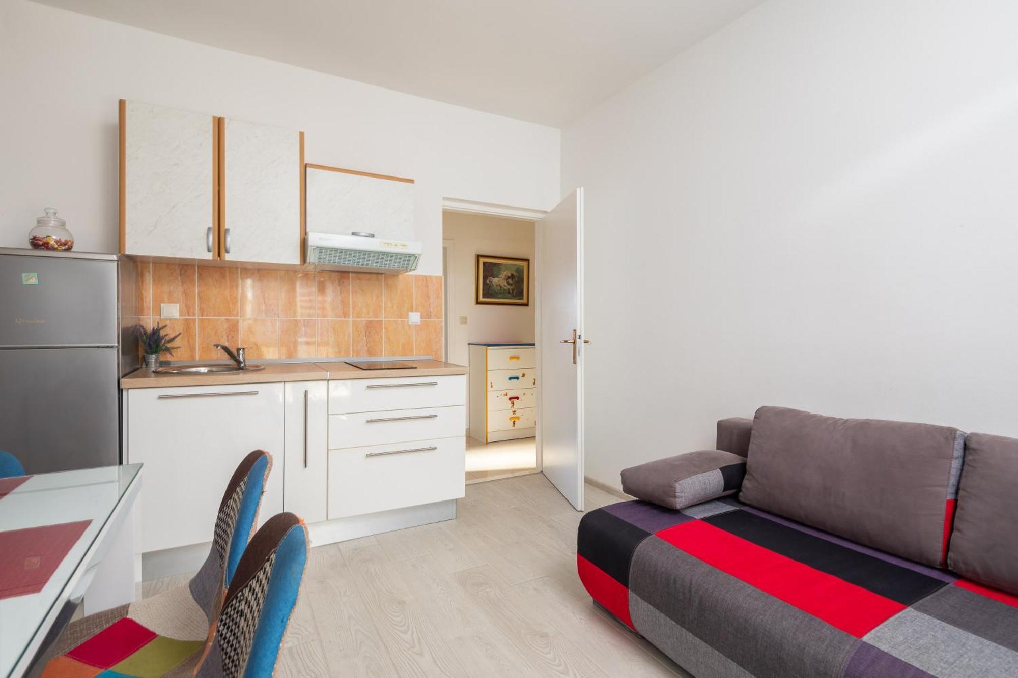 Apartments Ivan Омиш Экстерьер фото